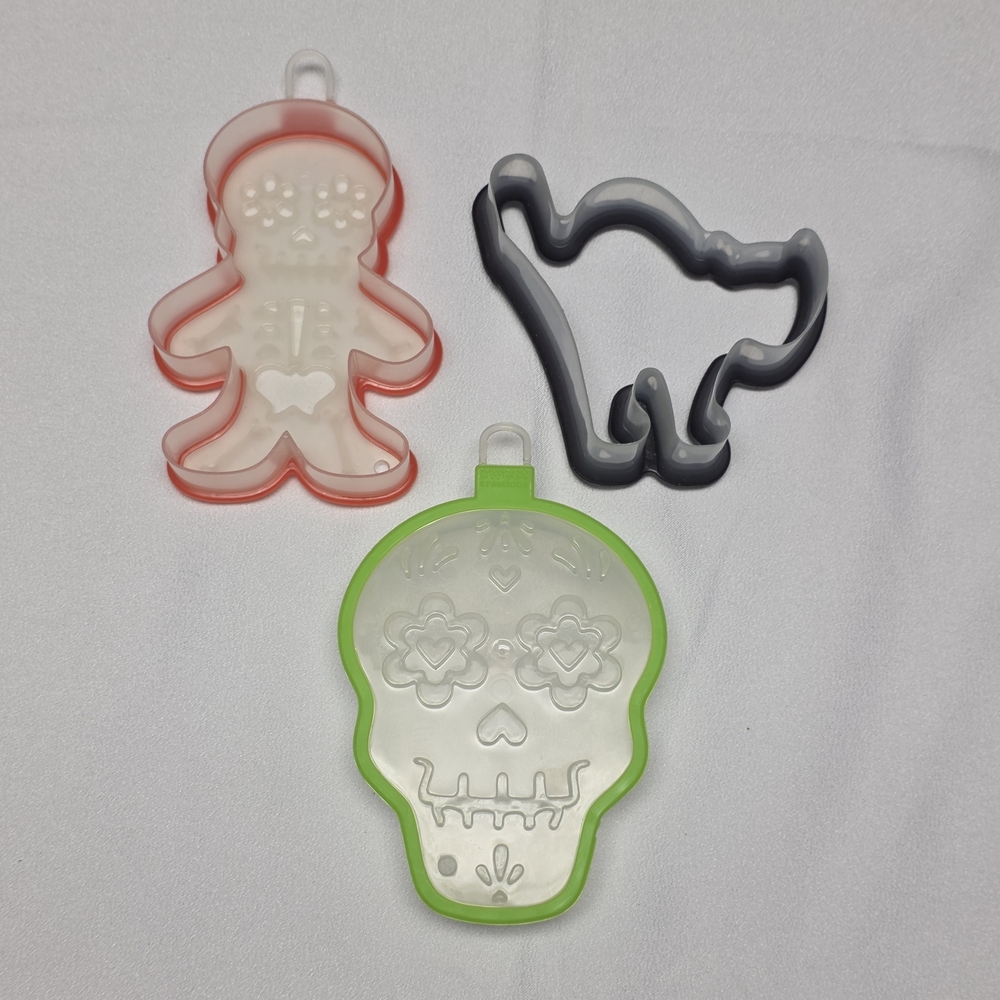 Halloween Cookie Cutter Set - Gingerbread, Cat, and Sugar Skull